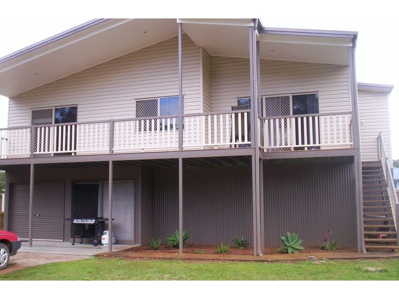 15 Taylor Street, Russell Island QLD 4184