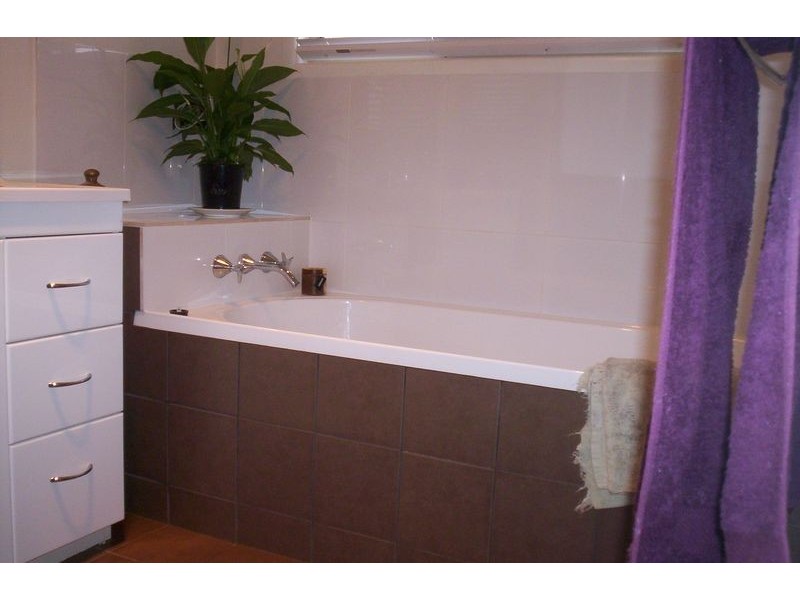 15 Taylor Street, Russell Island QLD 4184