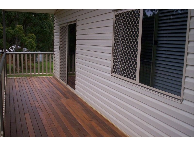 15 Taylor Street, Russell Island QLD 4184