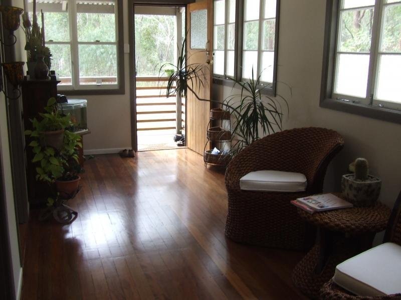 14  Cook Avenue, Russell Island QLD 4184