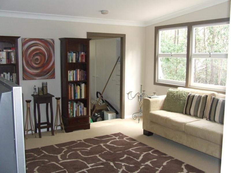 14  Cook Avenue, Russell Island QLD 4184