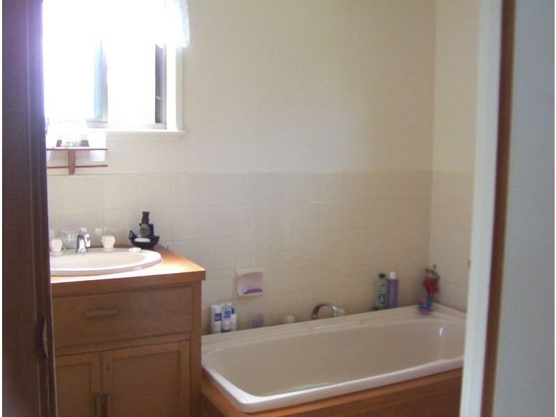 16 Browning Street, Russell Island QLD 4184