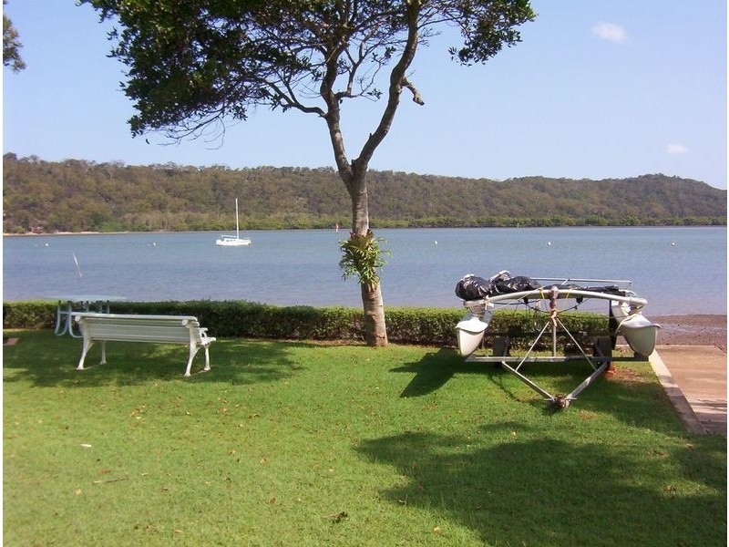 16 Browning Street, Russell Island QLD 4184
