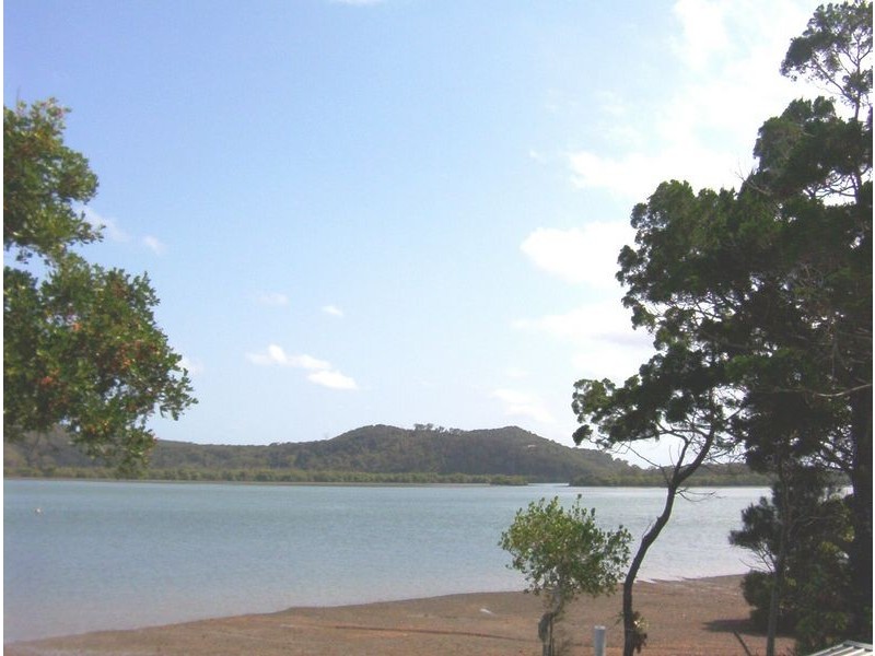 16 Browning Street, Russell Island QLD 4184