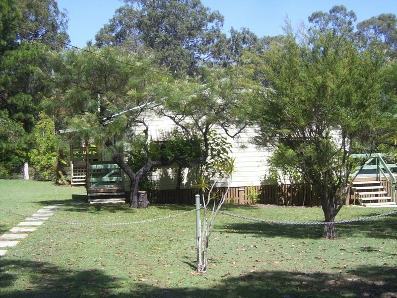 17 Wilma Crescent, Russell Island QLD 4184