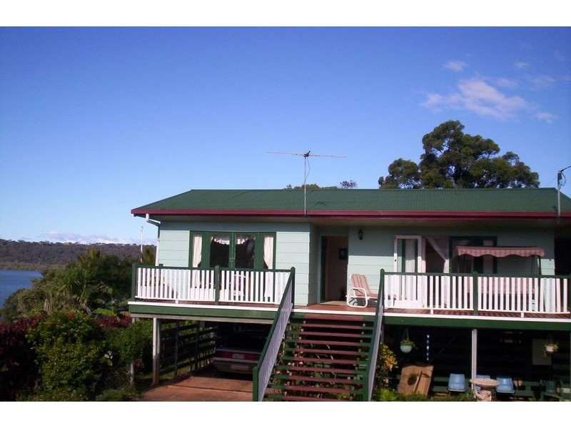 32 Canaipa Point Drive, Russell Island QLD 4184