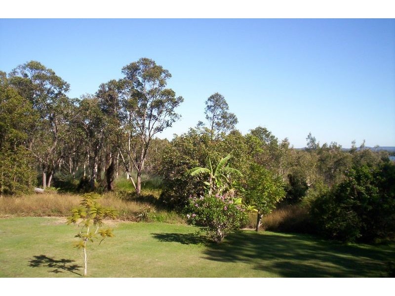 11-13  Folwell Street, Russell Island QLD 4184