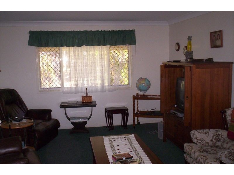 33  Bay Drive, Russell Island QLD 4184