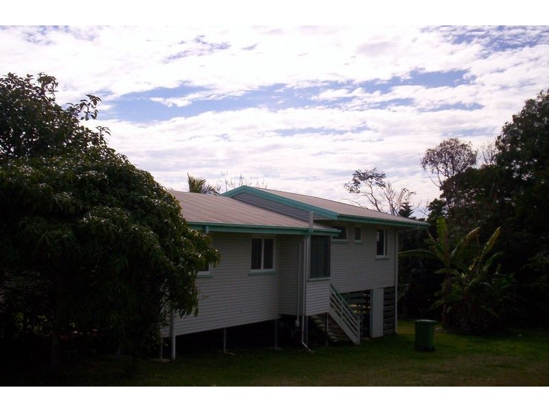 17  Vista Street, Russell Island QLD 4184