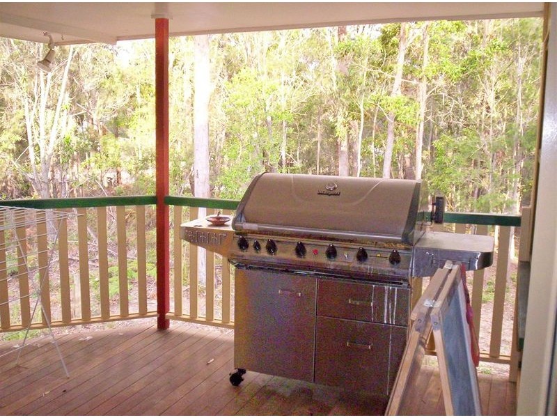 63 Channel St, Russell Island QLD 4184