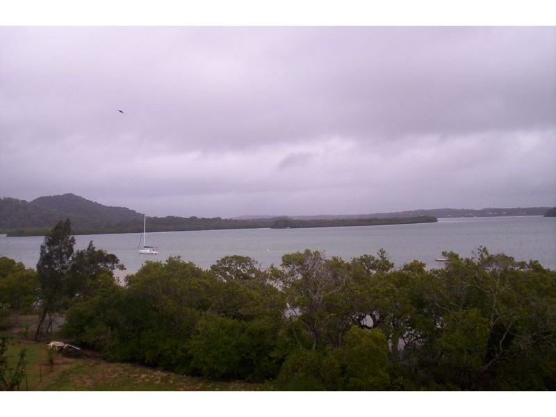 146 Canaipa Point Drive, Russell Island QLD 4184
