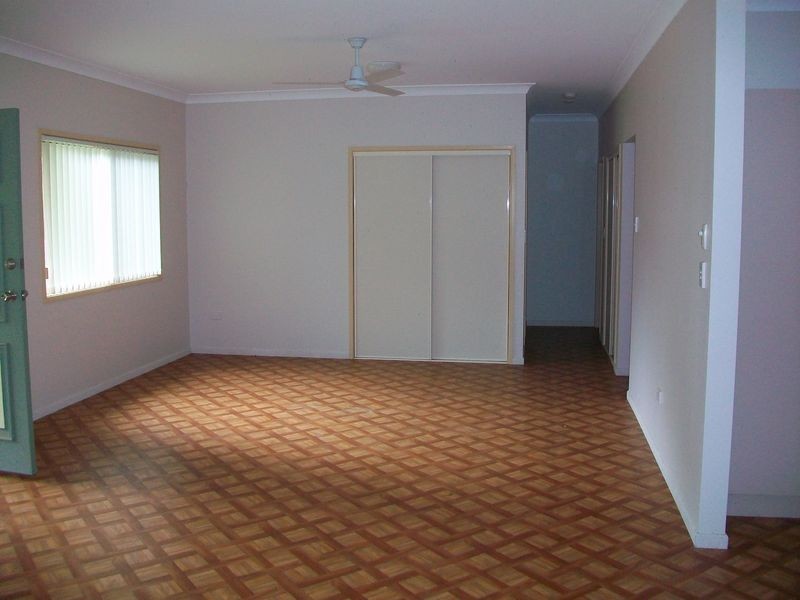 18 Dempsey St, Russell Island QLD 4184
