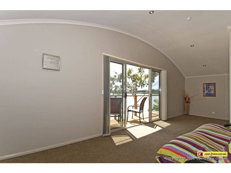 61  Bay Drive, Russell Island QLD 4184