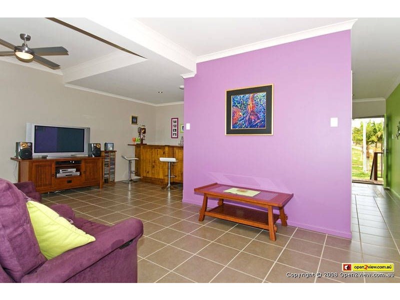 61  Bay Drive, Russell Island QLD 4184