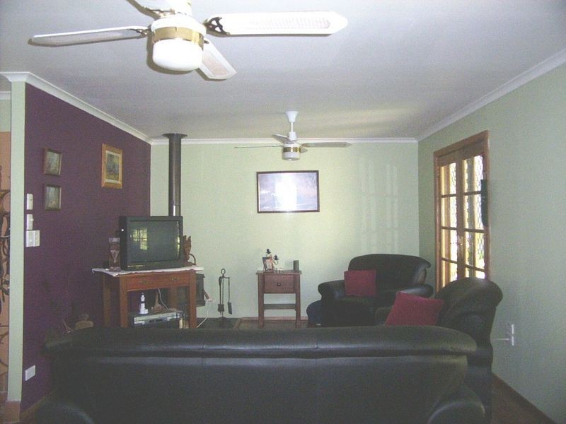 32 Pookanah Street, Russell Island QLD 4184