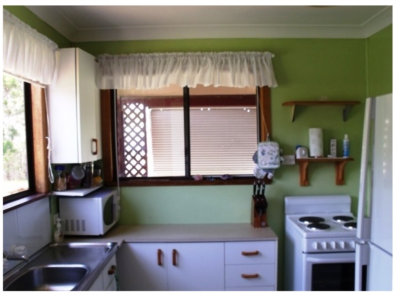 13 Alice Street, Russell Island QLD 4184