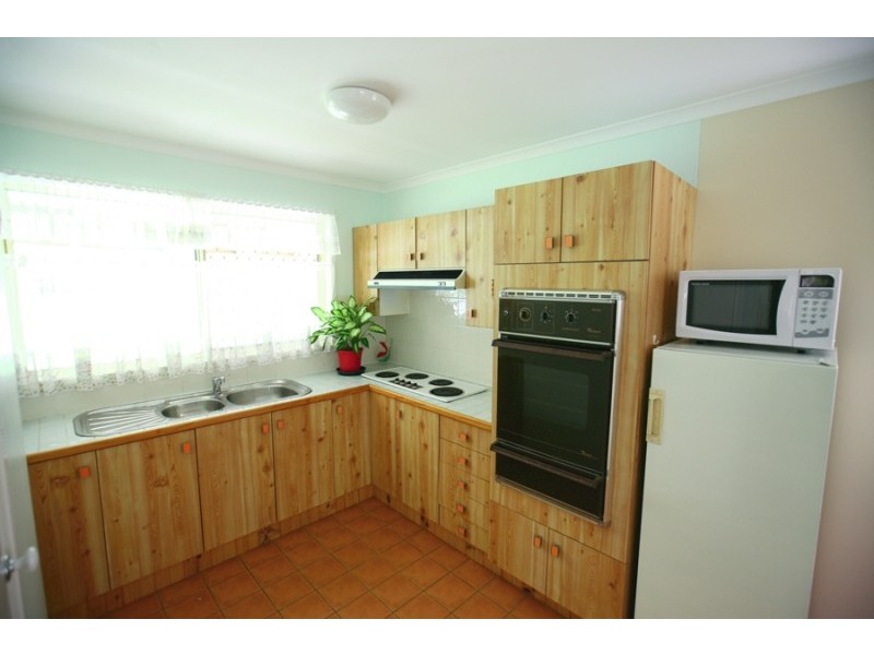 15  Jupiter St, Russell Island QLD 4184