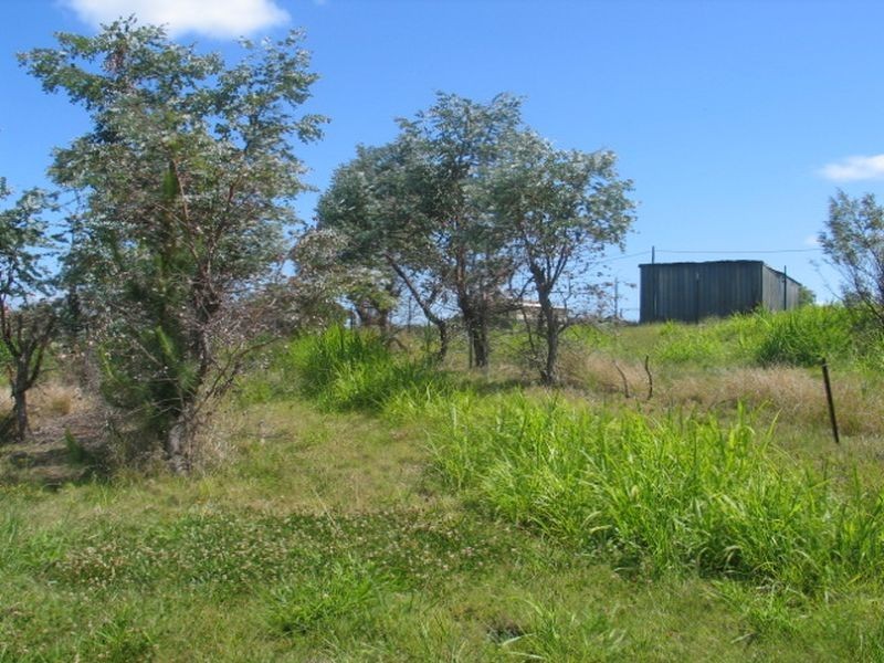 31  Roebuck Rd, Russell Island QLD 4184