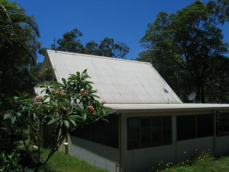 42  Cunningham Av, Russell Island QLD 4184