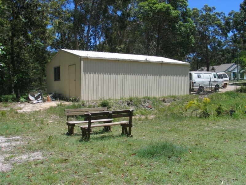 42  Cunningham Av, Russell Island QLD 4184