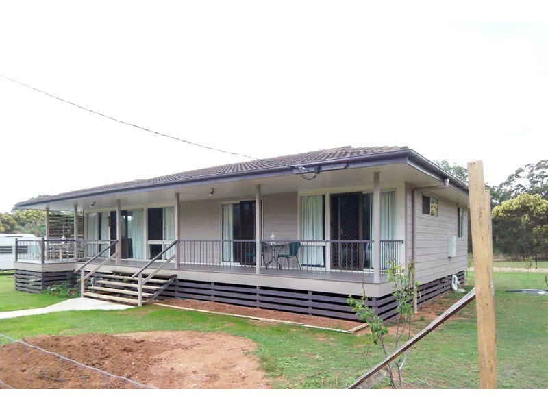 Russell Island QLD 4184