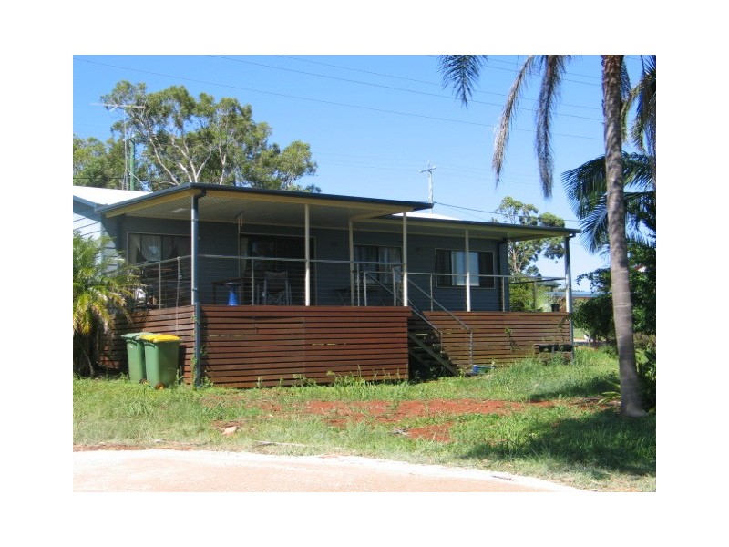 .  Canaipa Point Drive, Russell Island QLD 4184