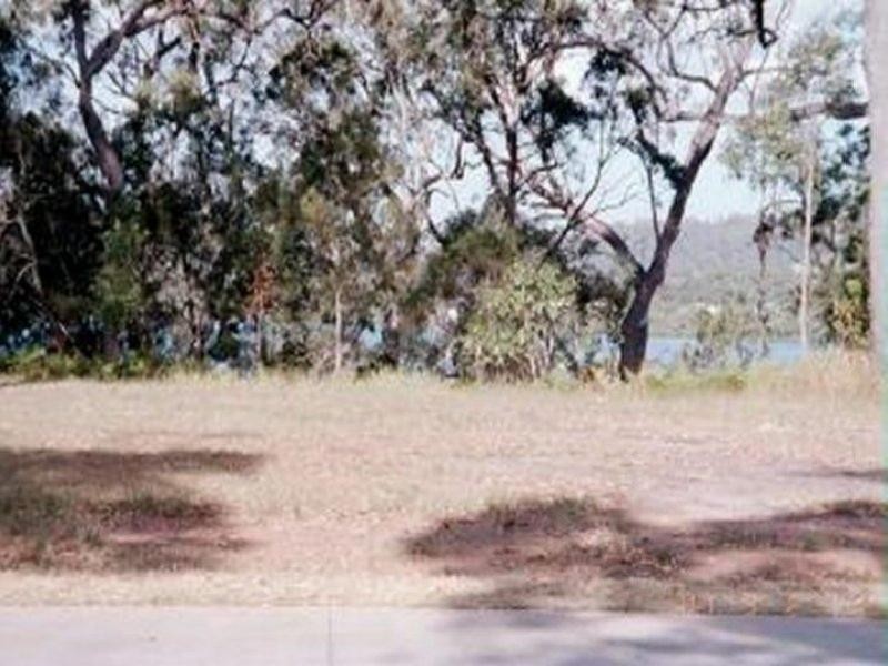 7  Bay Drive, Russell Island QLD 4184