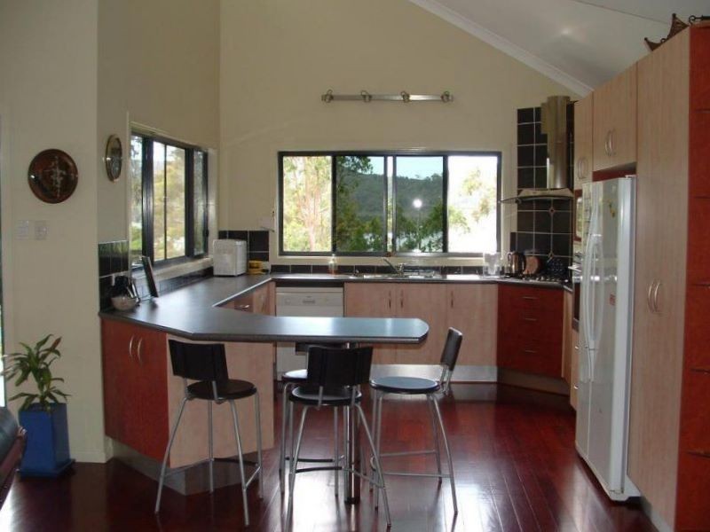 23 Island View Rd, Russell Island QLD 4184