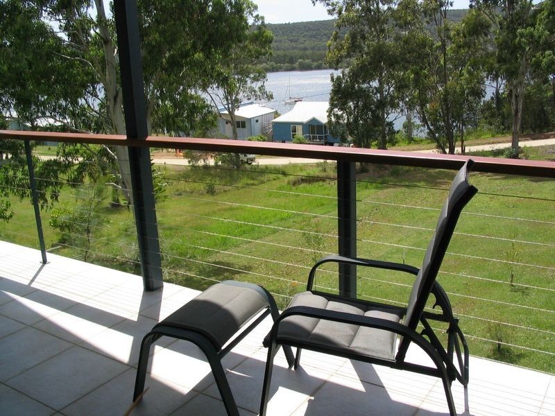 23 Island View Rd, Russell Island QLD 4184