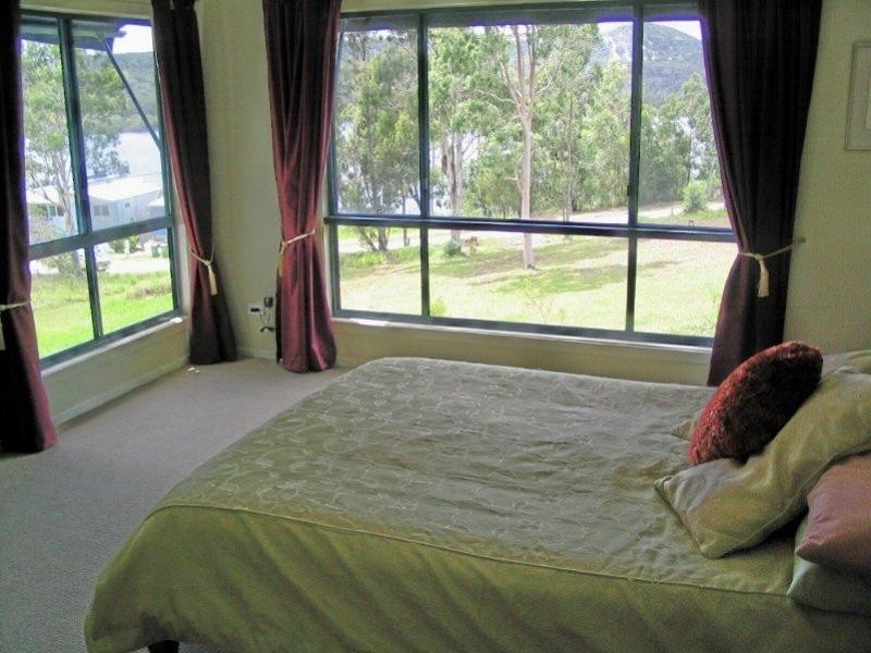 23 Island View Rd, Russell Island QLD 4184