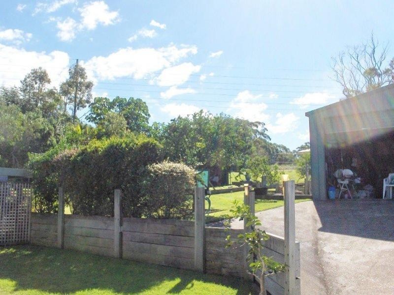 24  Orme Dr, Russell Island QLD 4184