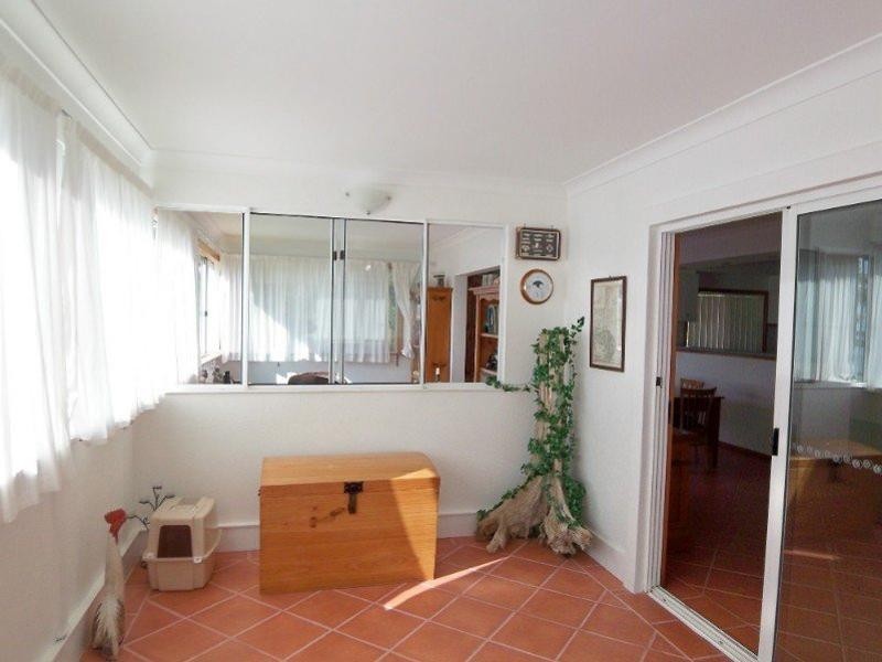 76 Crescent Dr, Russell Island QLD 4184