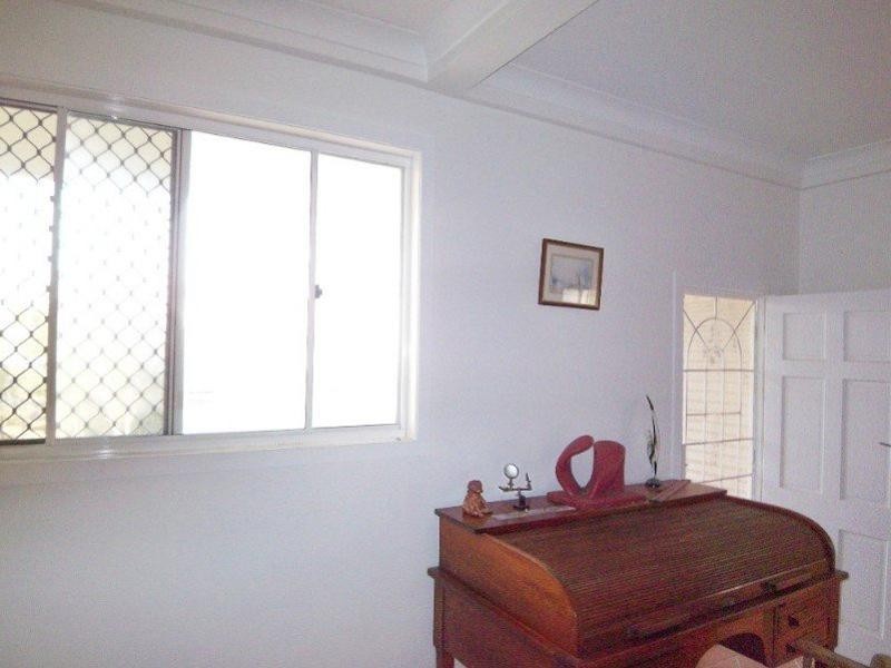 76 Crescent Dr, Russell Island QLD 4184