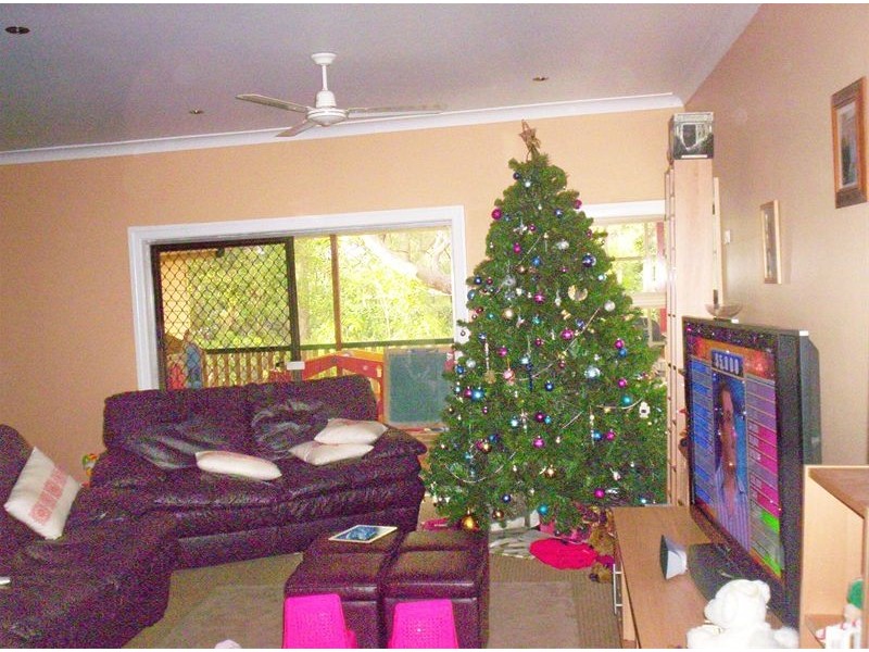 63 Channel St, Russell Island QLD 4184