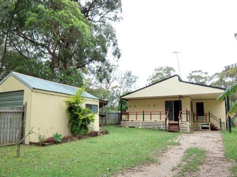 34  Jackson Road, Russell Island QLD 4184