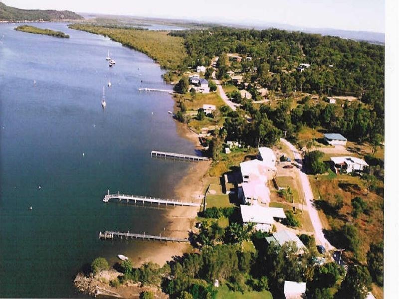 11  High Street, Russell Island QLD 4184