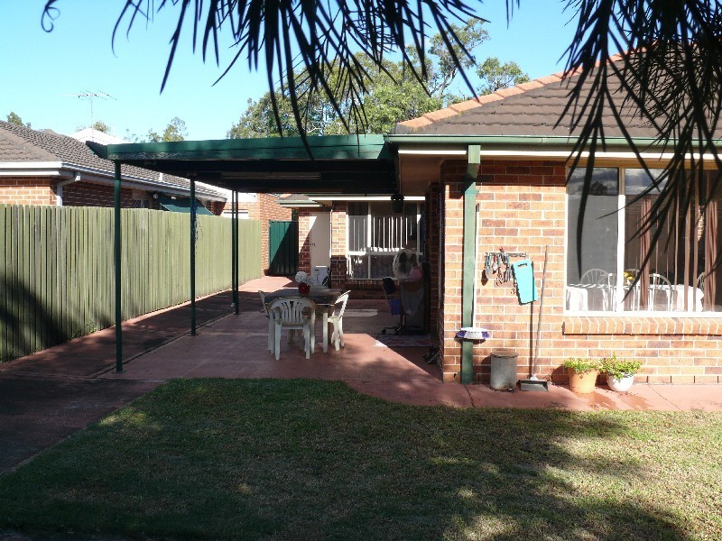 Wattle Grove NSW 2173
