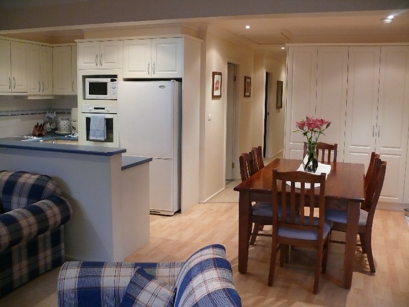 Chipping Norton NSW 2170