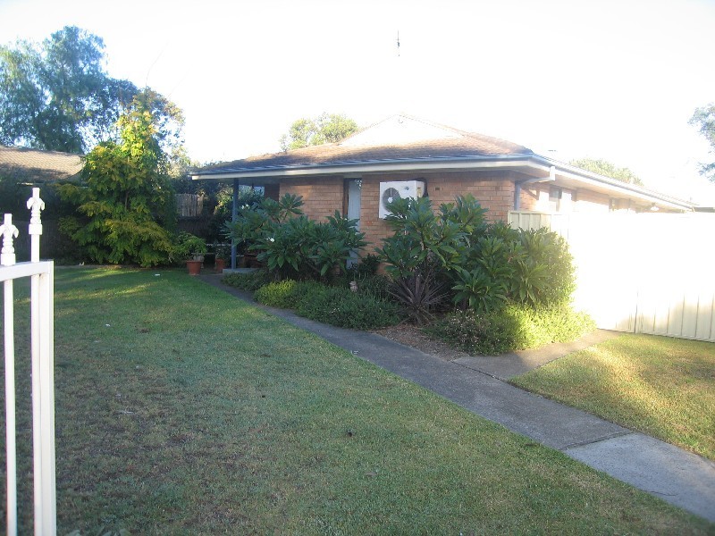 Wattle Grove NSW 2173