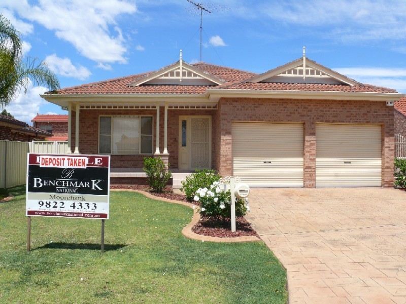Wattle Grove NSW 2173