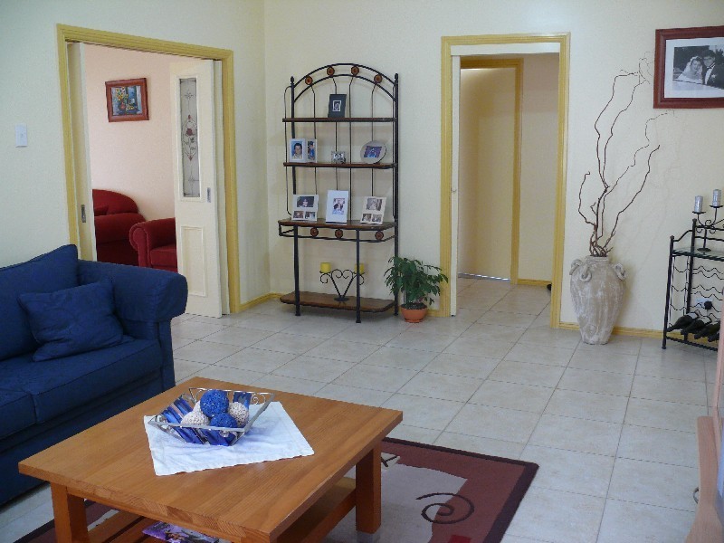 Wattle Grove NSW 2173