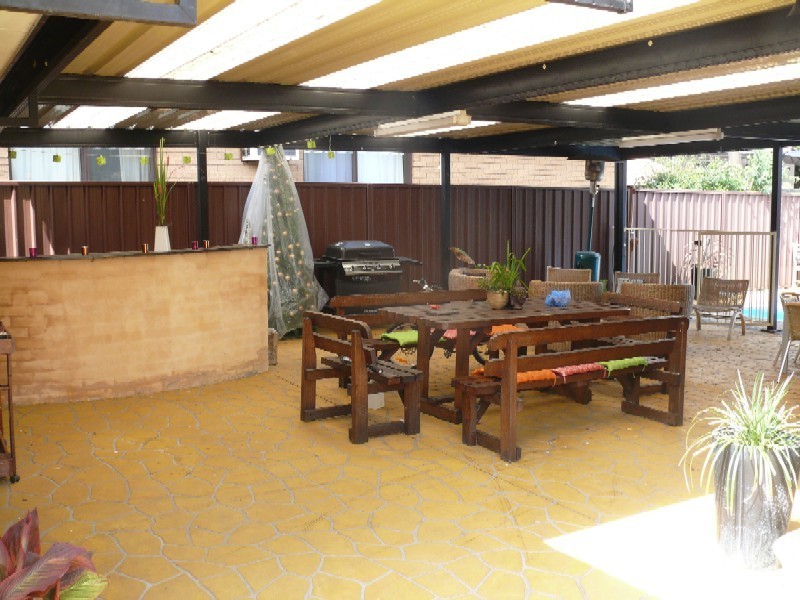 Chipping Norton NSW 2170