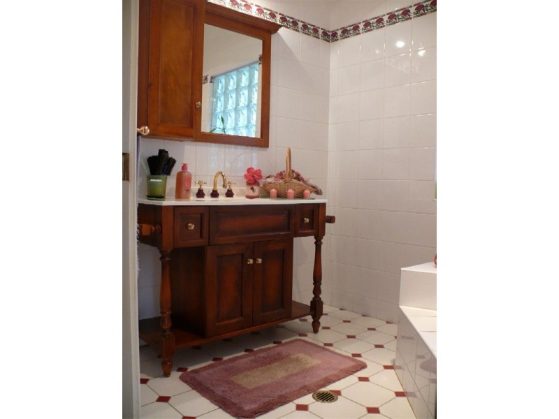 Wattle Grove NSW 2173