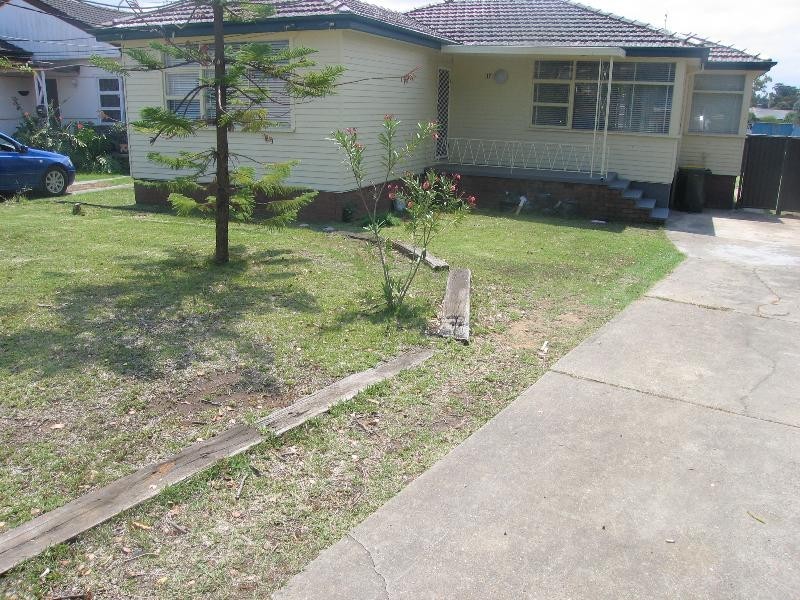 17  Lena Street, Mount Pritchard NSW 2170