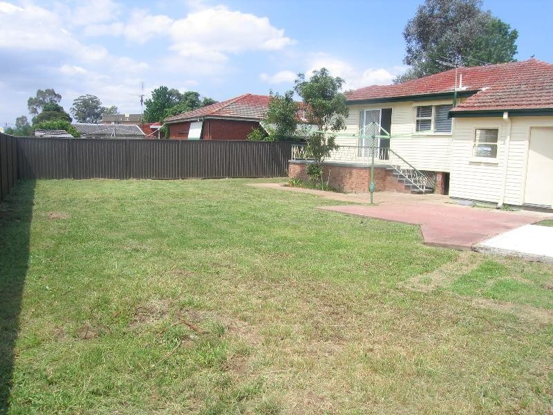 17  Lena Street, Mount Pritchard NSW 2170