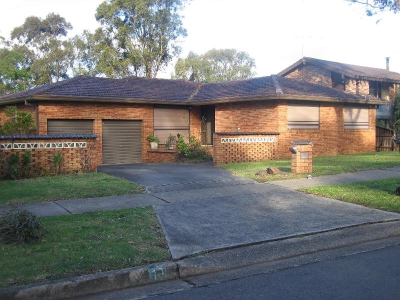 10  Ikara Crescent, Moorebank NSW 2170