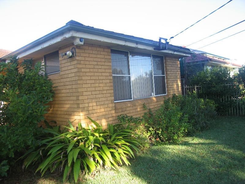 15  Whelan Ave chipping Norton, Chipping Norton NSW 2170