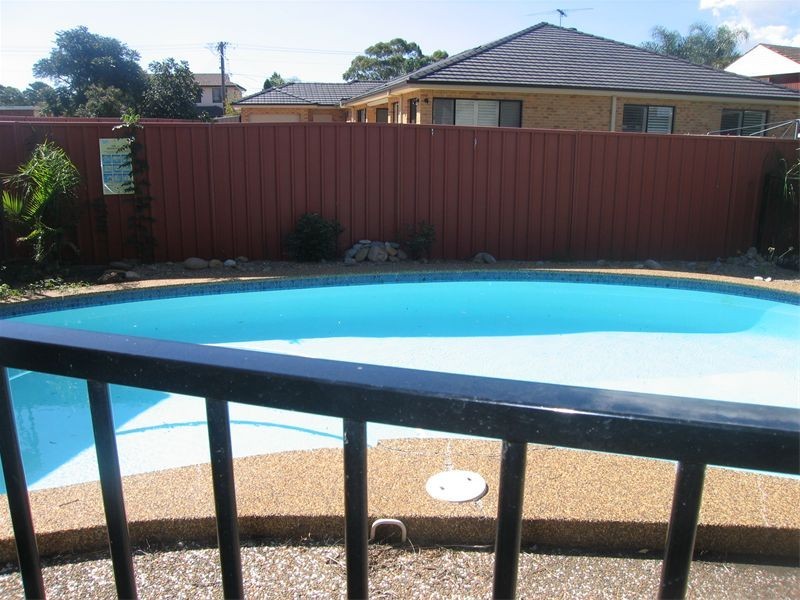 1 Topin Place, Moorebank NSW 2170