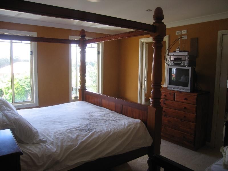 115  Carmichael Driver, West Hoxton NSW 2171