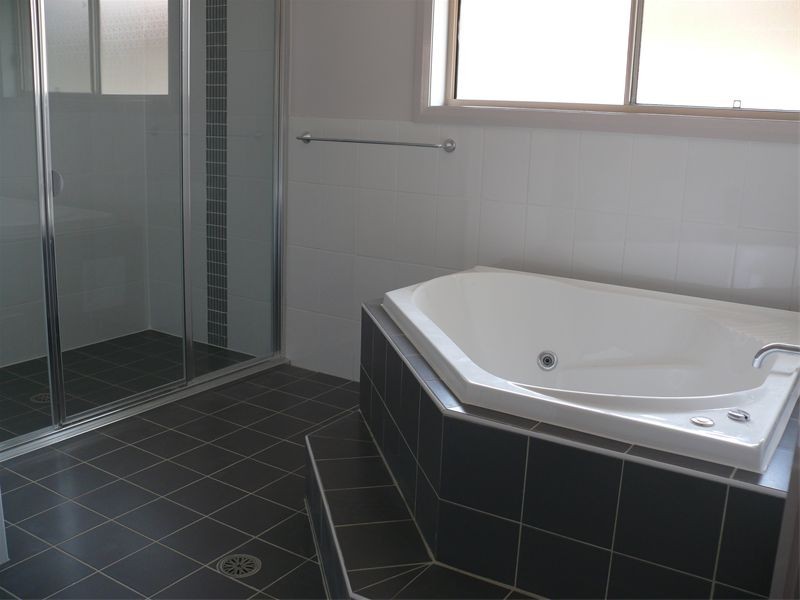 0  Kendell Drive, Casula NSW 2170